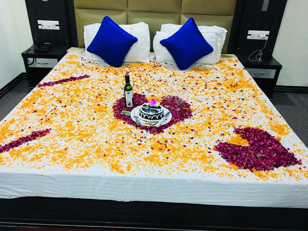 Hotels Apple Nest Маналі Екстер'єр фото