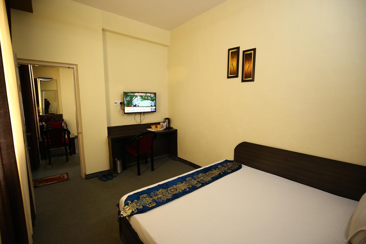 Hotels Apple Nest Маналі Екстер'єр фото